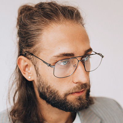 Max Yakubowski Max Yakubowski